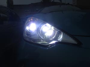 LEDヘッドライト,自動車,バイク,H4,ハロゲン,H11,車検,バルブ